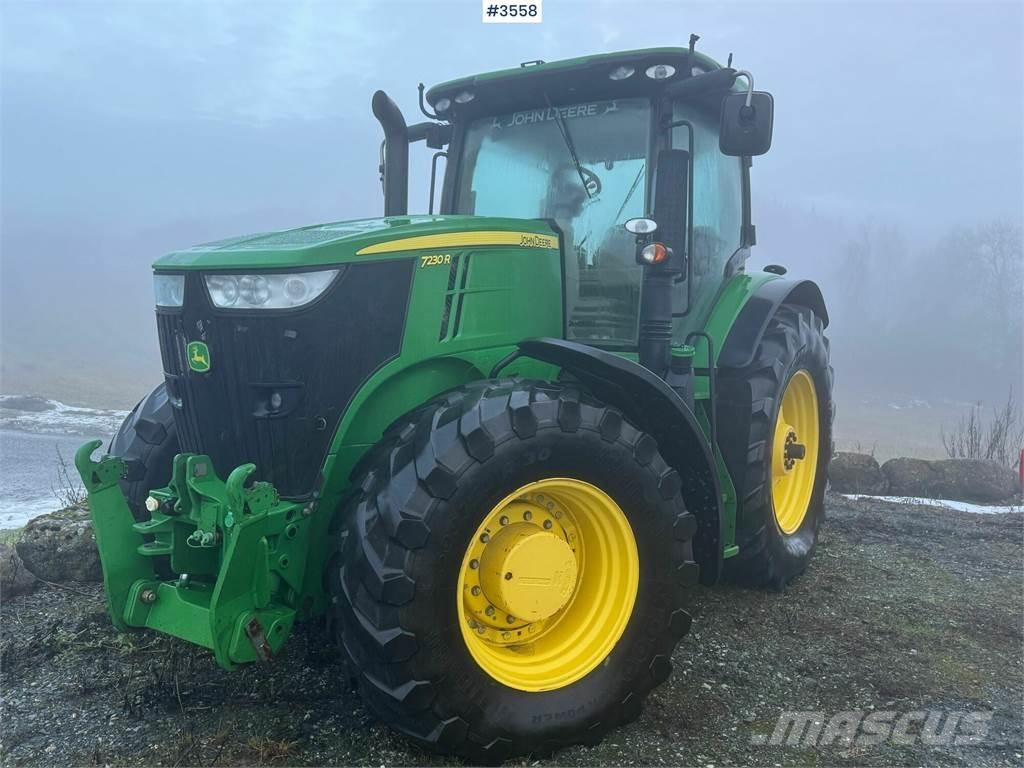 John Deere 7230R Traktorok