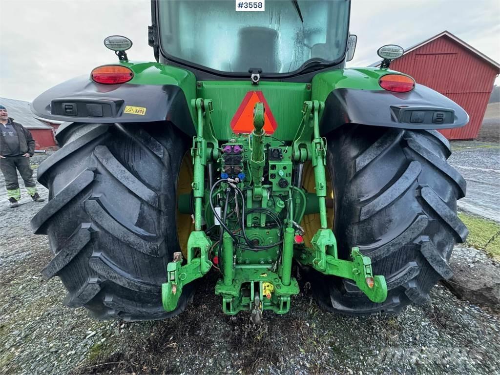 John Deere 7230R Traktorok