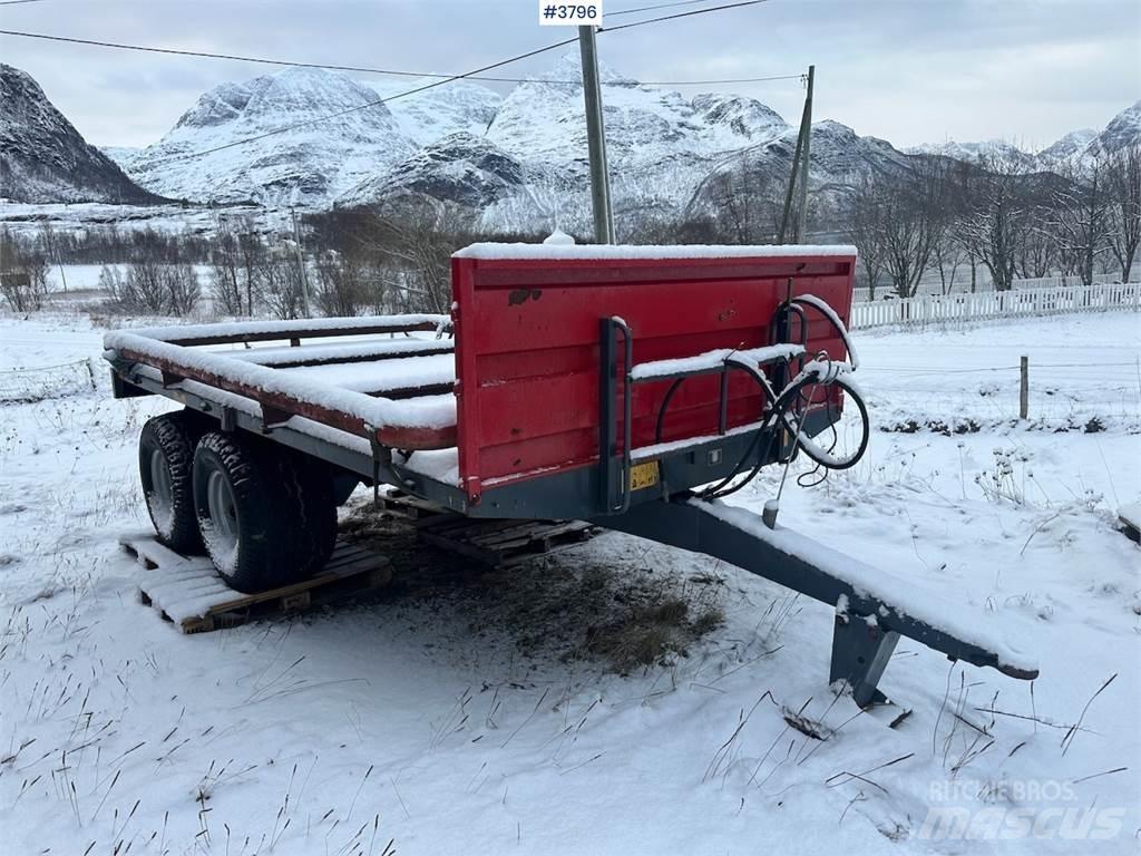 Junkkari J10 Gabona átrakó kocsik