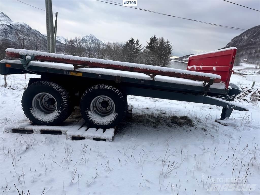 Junkkari J10 Gabona átrakó kocsik
