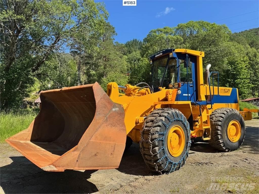 Komatsu WA420-1 Gumikerekes homlokrakodók