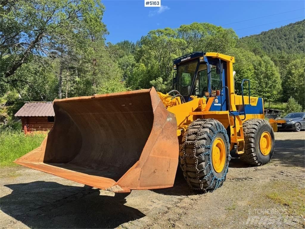 Komatsu WA420-1 Gumikerekes homlokrakodók