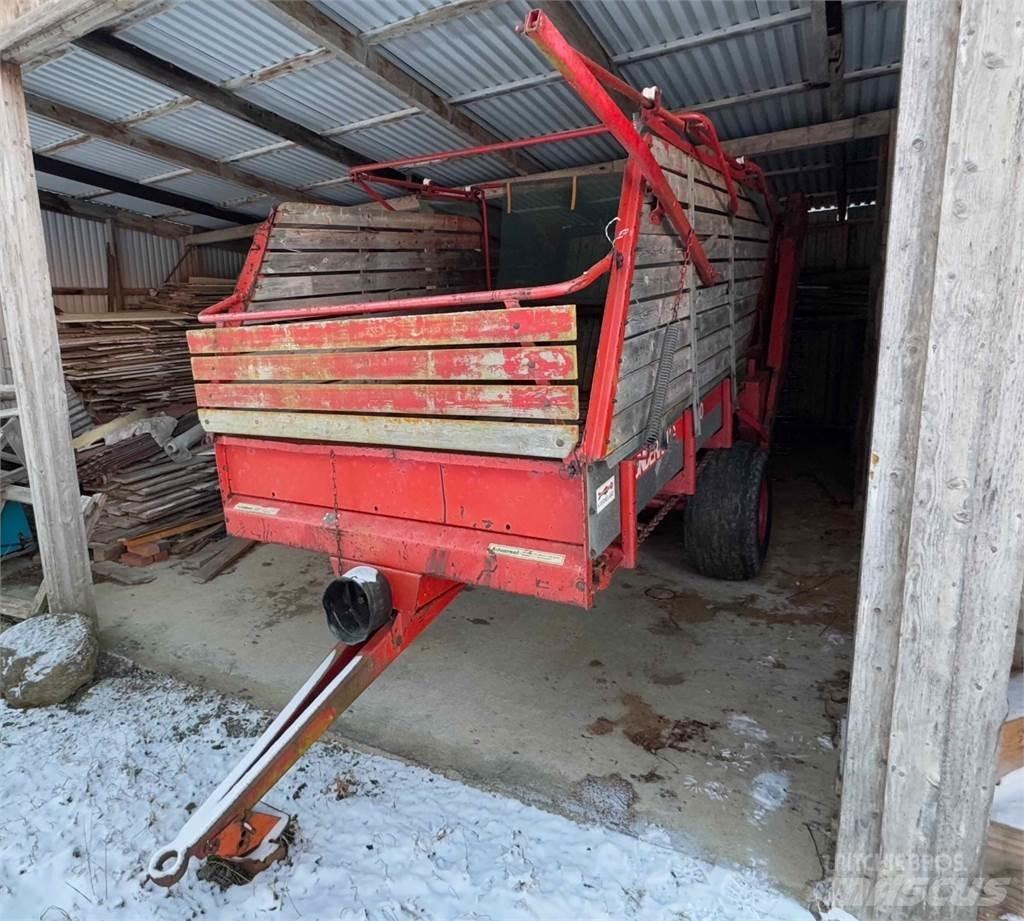 Kverneland UN7000 Forage wagons