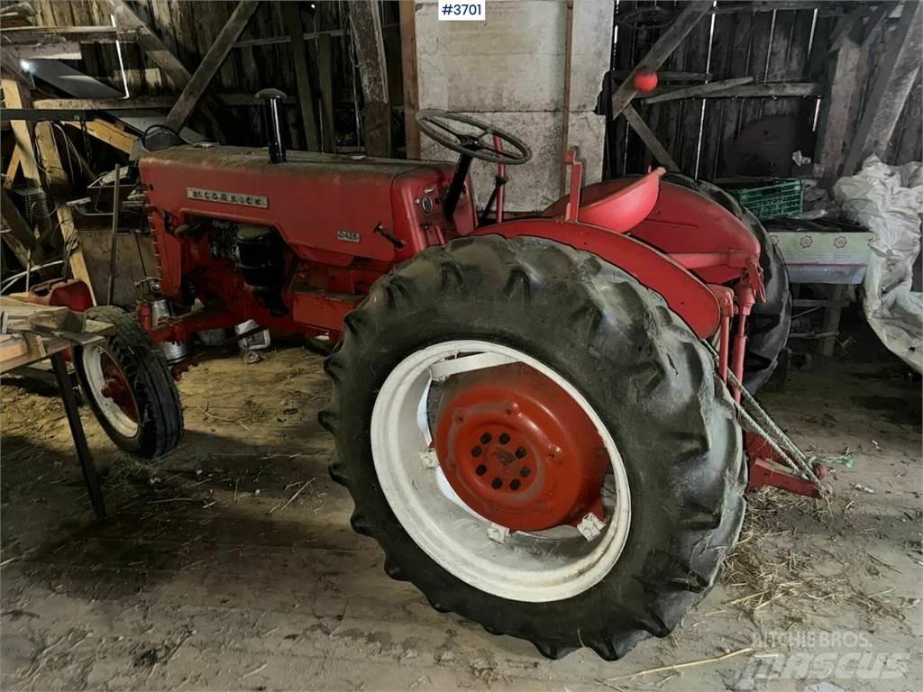 McCormick D-436 Traktorok