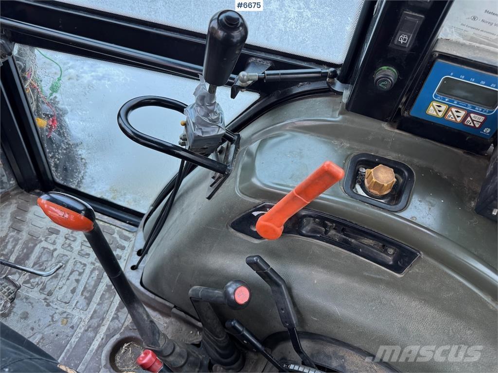 New Holland L 85 Traktorok