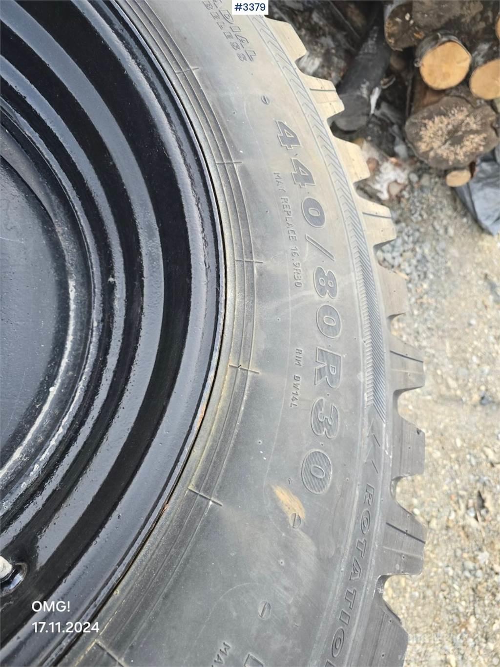 Nokian 440/80R30 Egyéb alkatrészek