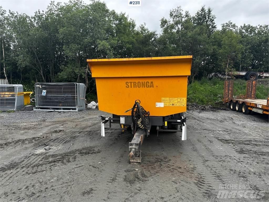 Stronga DL1200 Gabona átrakó kocsik