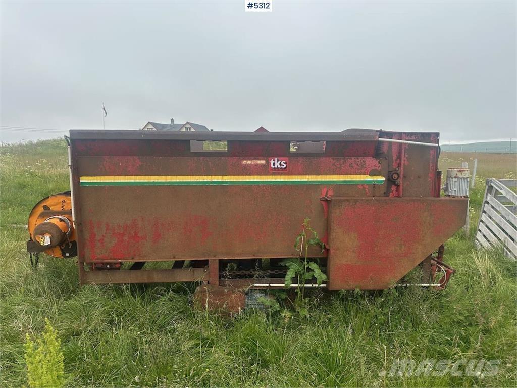 TKS R-150 Egyéb betakarító felszerelések