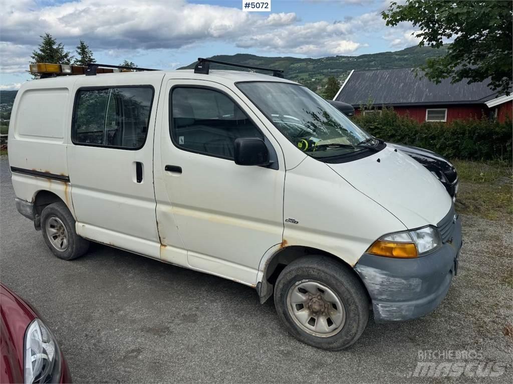 Toyota Hiace 4WD Transporterek