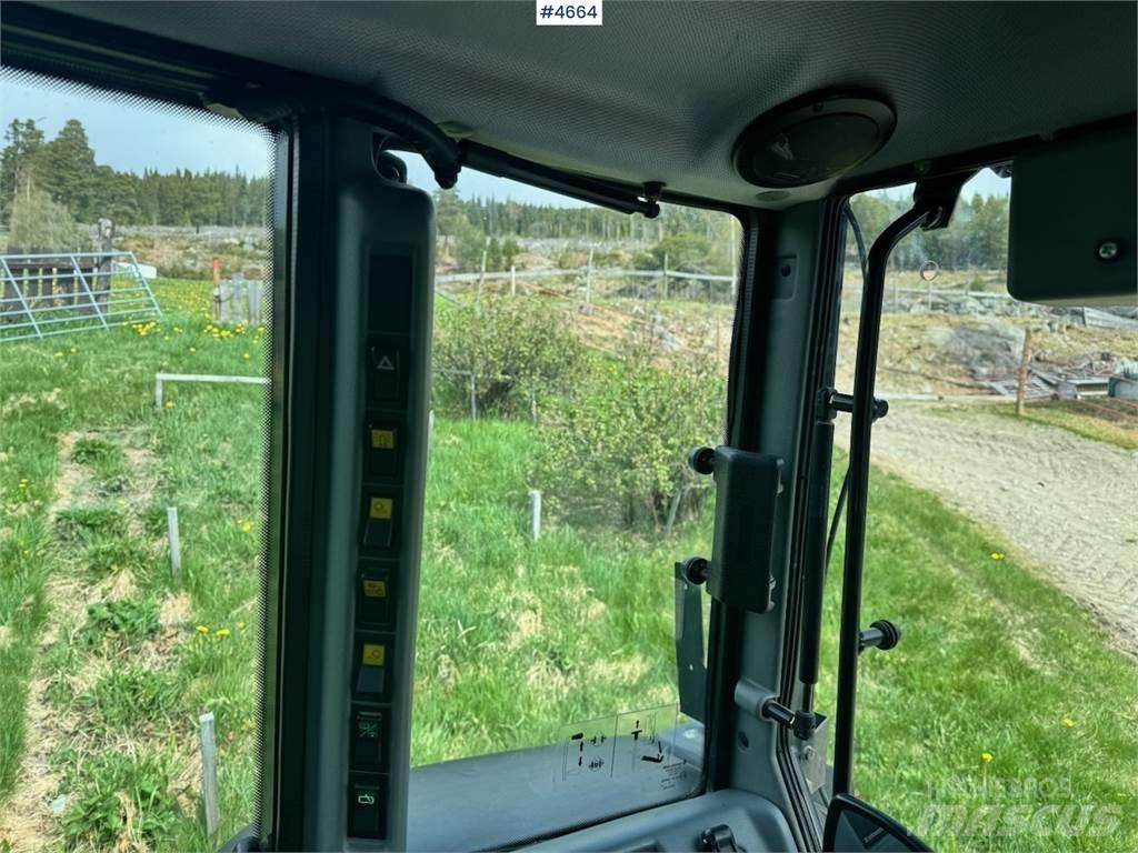 Valtra A85-4 Traktorok