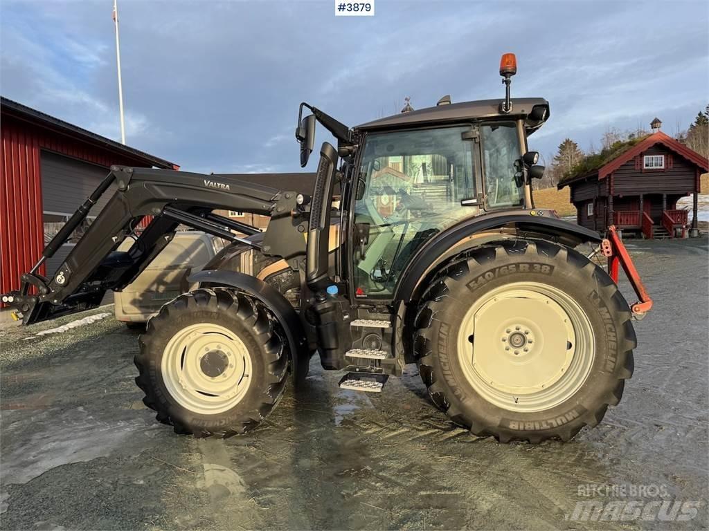 Valtra G135 Traktorok