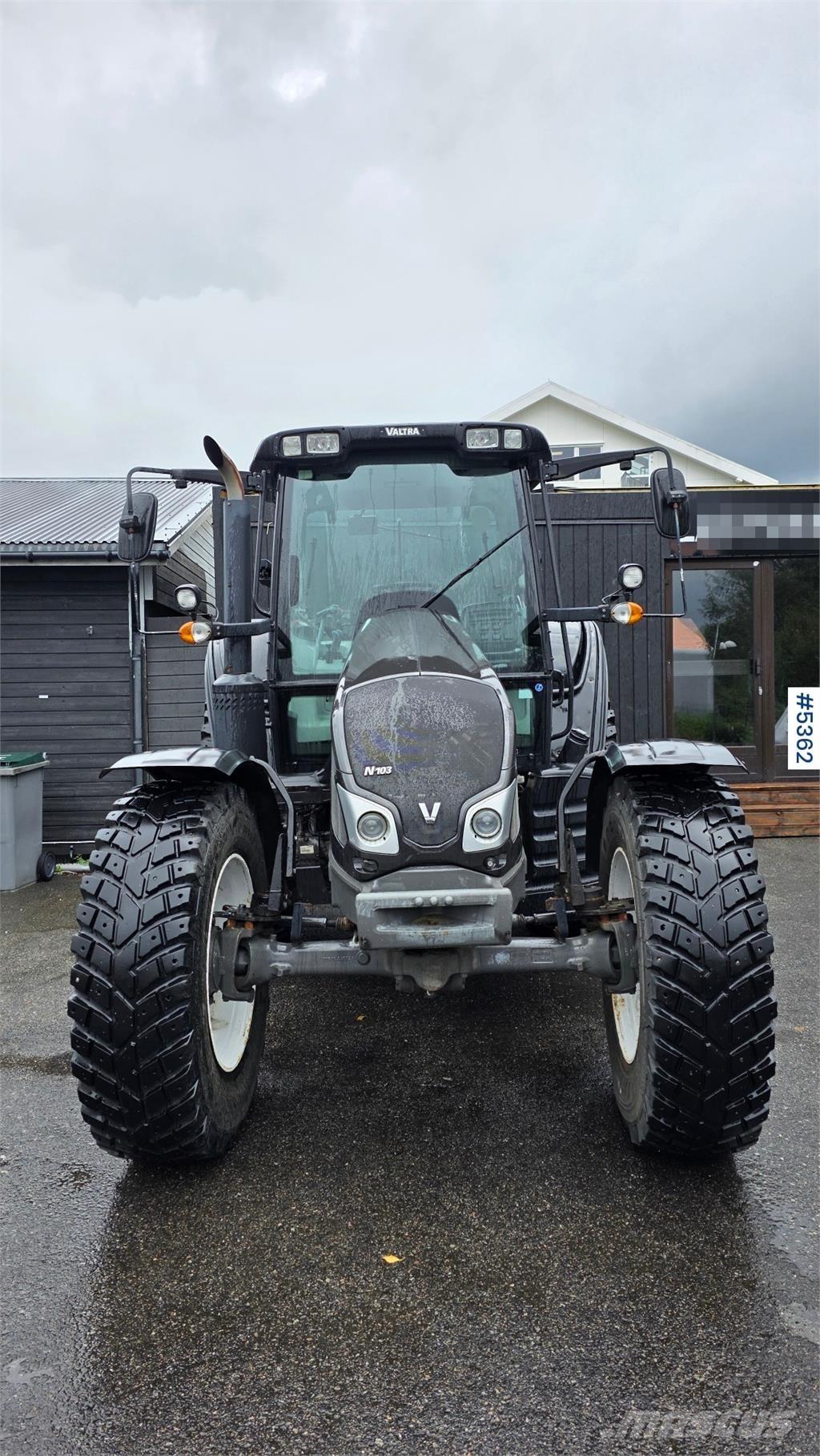Valtra N103 Traktorok