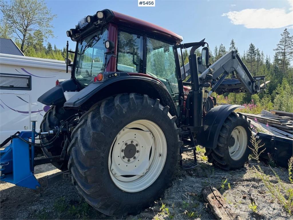 Valtra N123 Traktorok