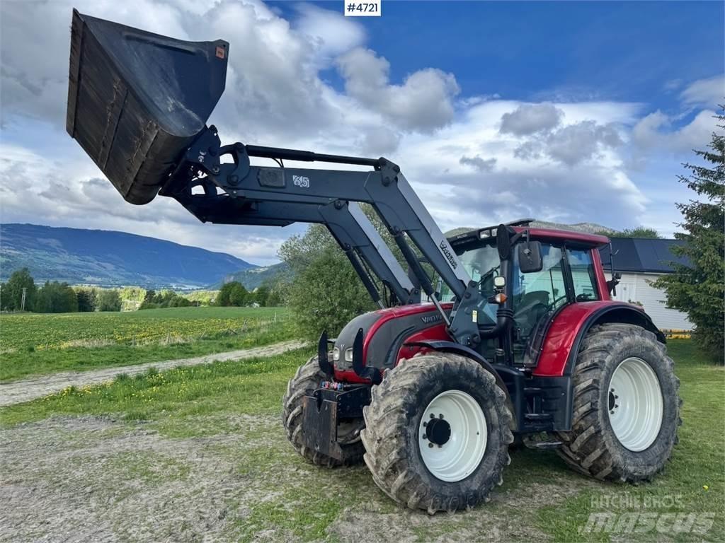 Valtra N142 Traktorok