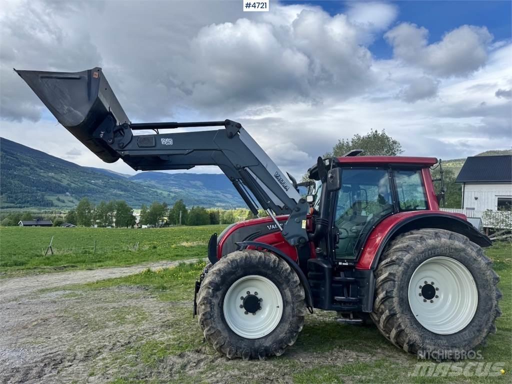 Valtra N142 Traktorok