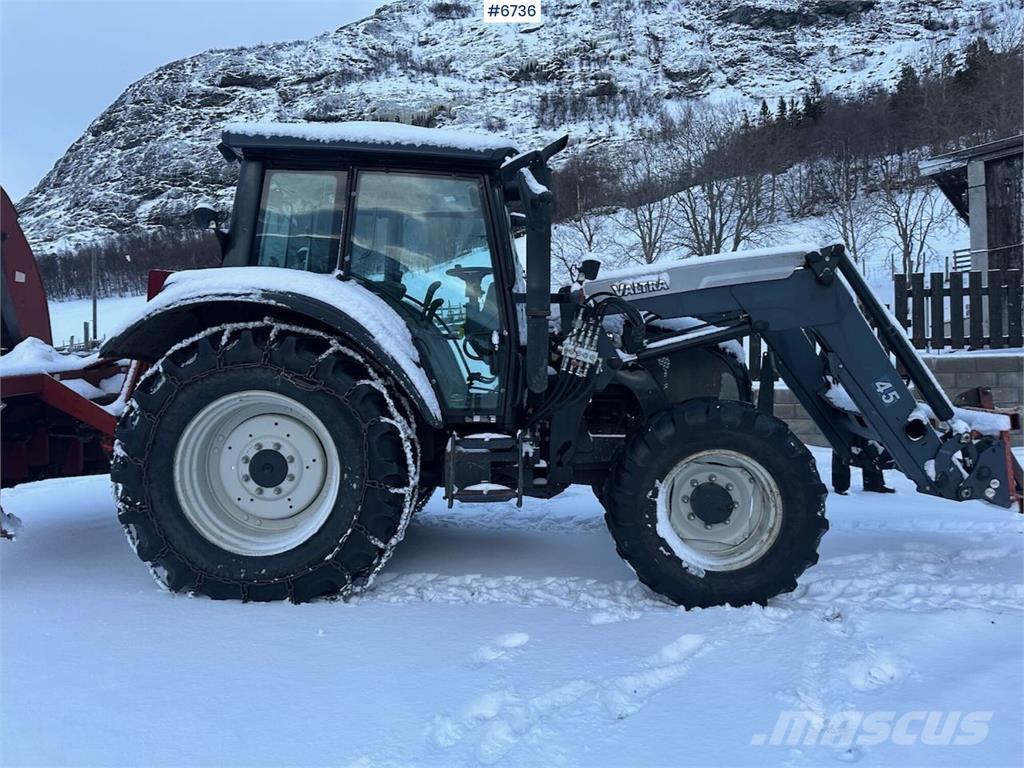 Valtra N92 Traktorok
