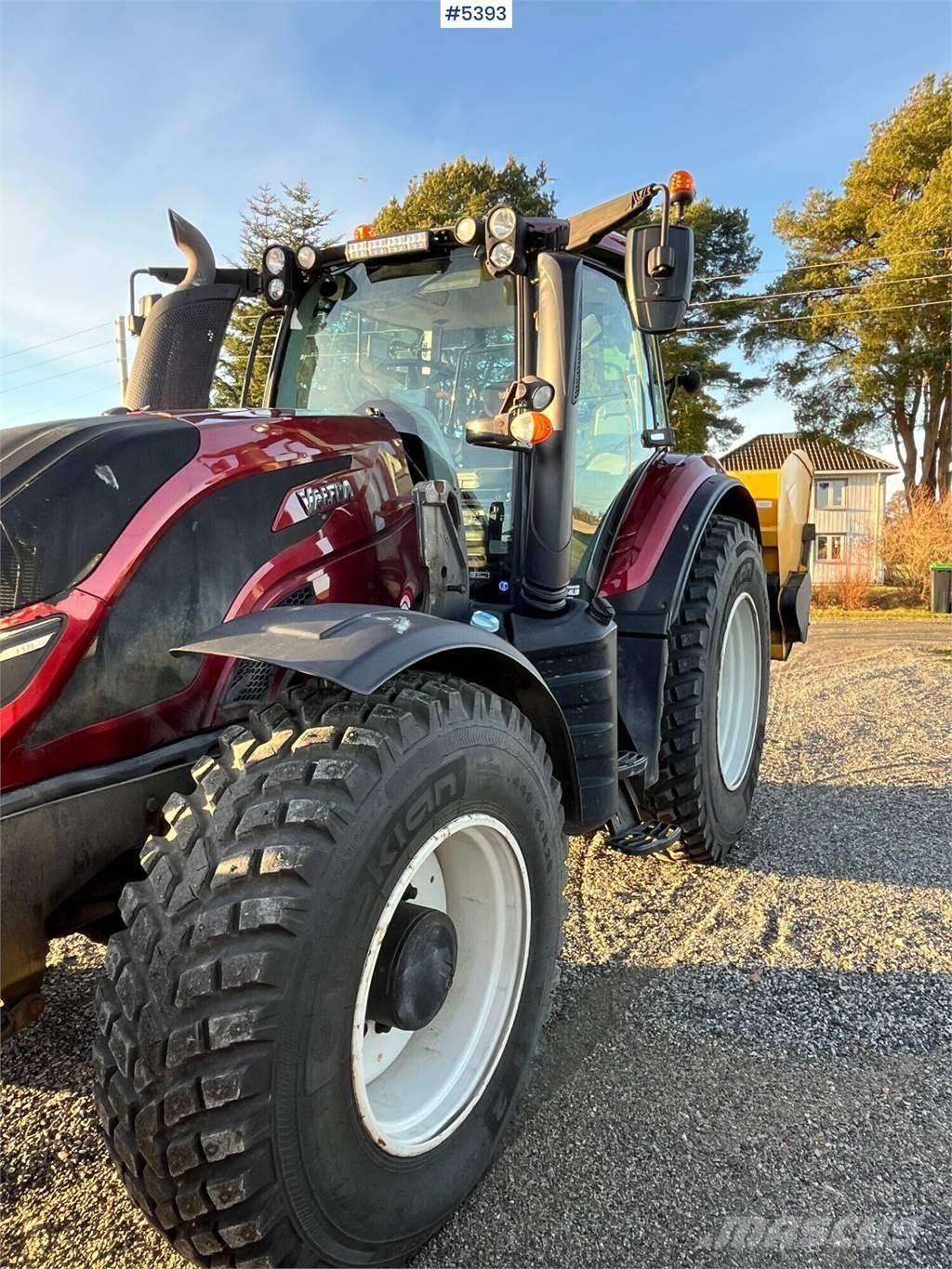 Valtra T174E Traktorok