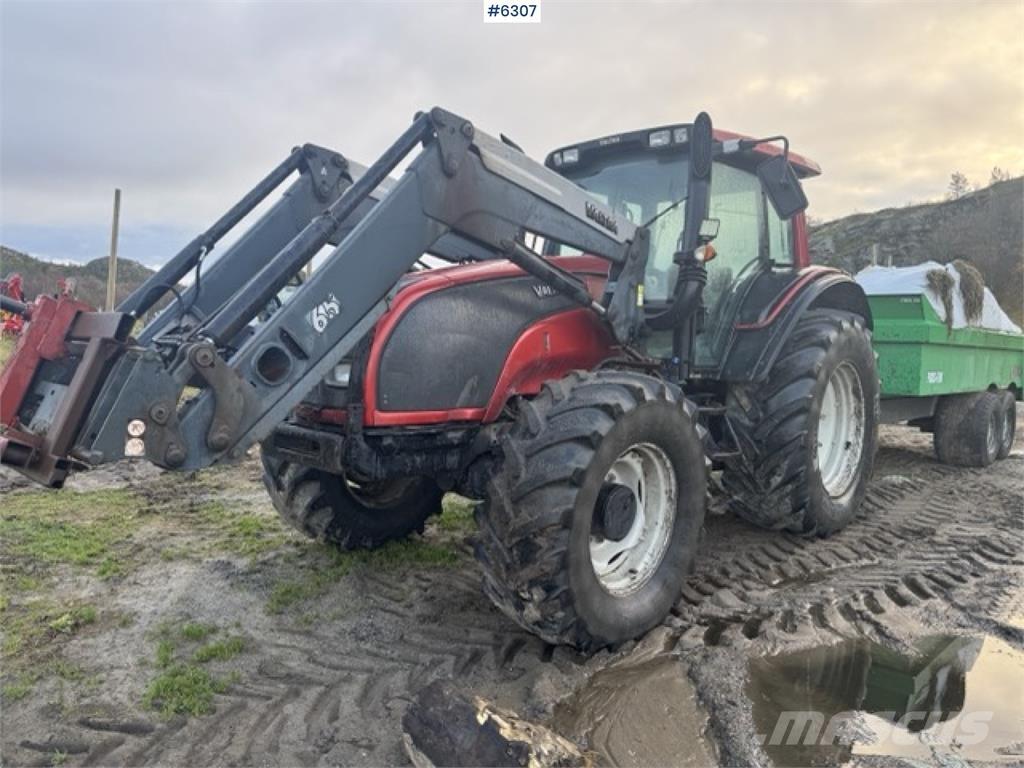 Valtra T190 Traktorok