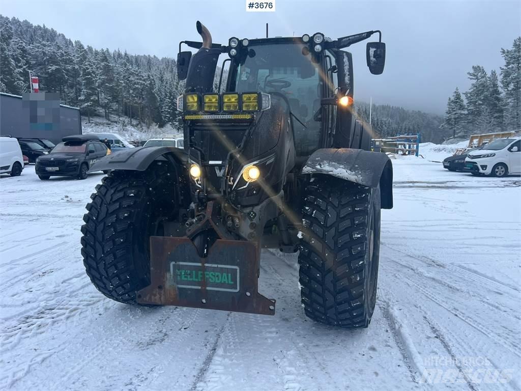 Valtra T254 Traktorok