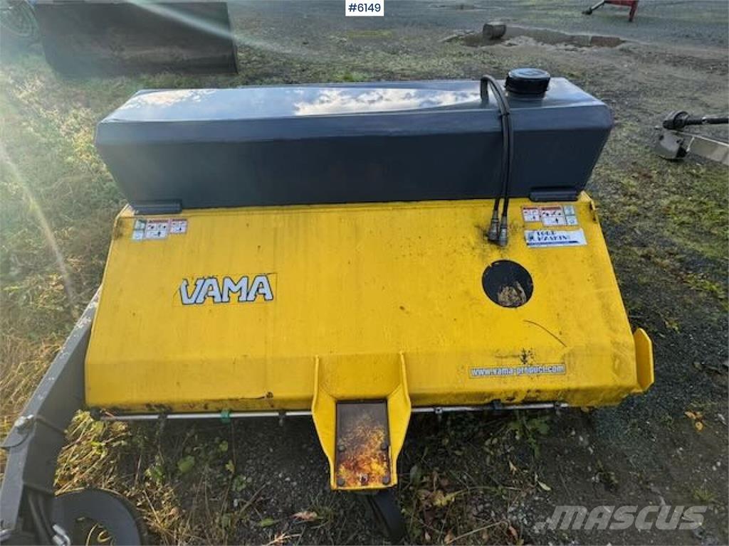 Vama Frontkost Vontatott trágyaszórók