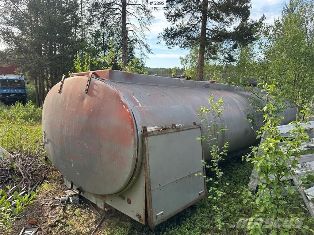  Vanntank 17m3 Vontatott trágyaszórók