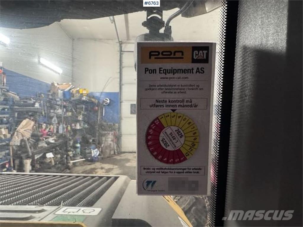 Volvo MC70C Univerzális rakodók