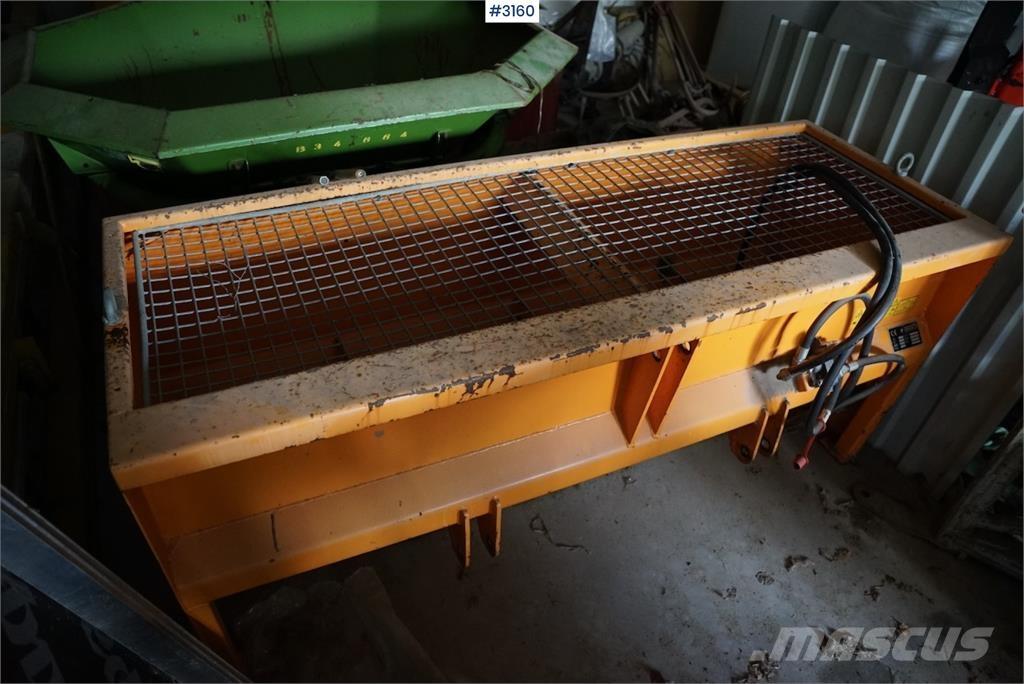  Westbjörn 2000 Hóeltakarítók