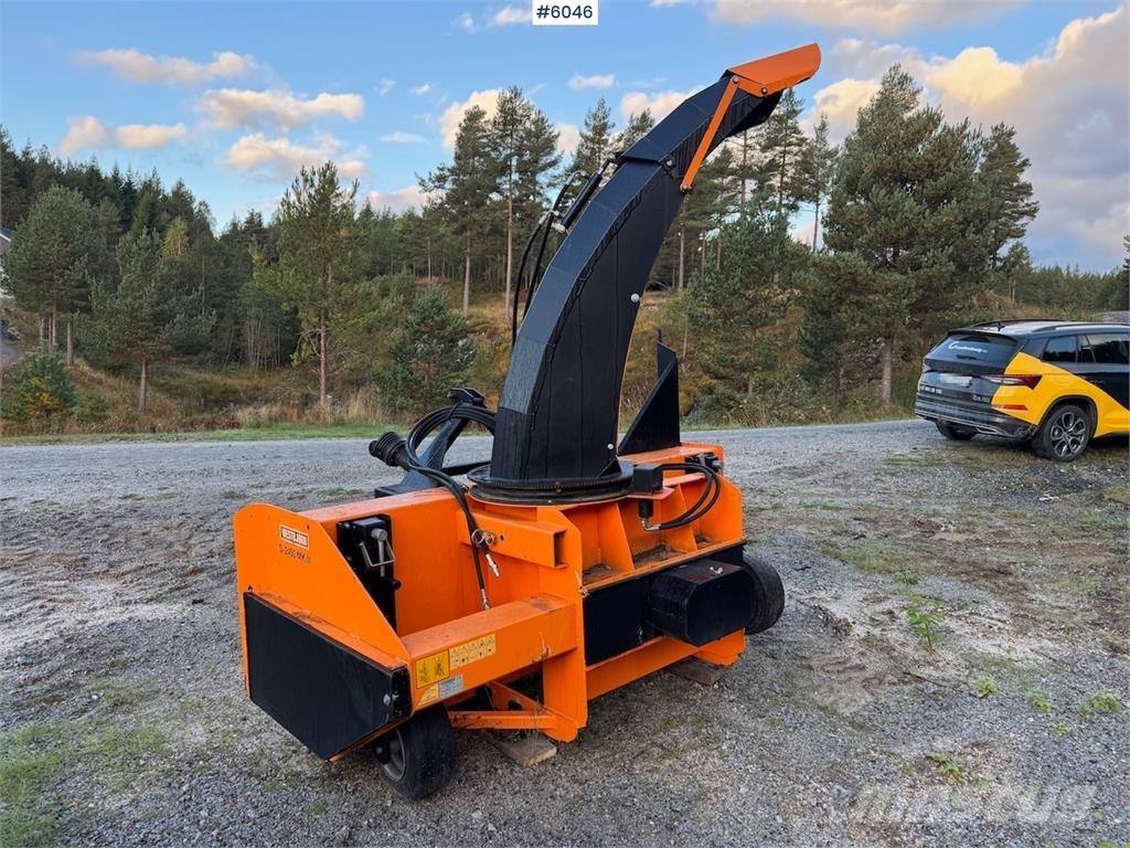  Westbjörn S2450 Hóeltakarítók