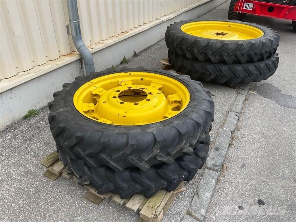  230/95R32 - 270/95R44 Gumiabroncsok, kerekek és felnik