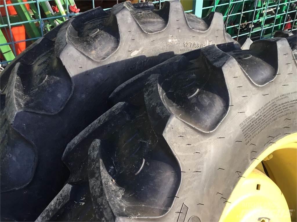  280/85R20 - 340/85R28 Gumiabroncsok, kerekek és felnik