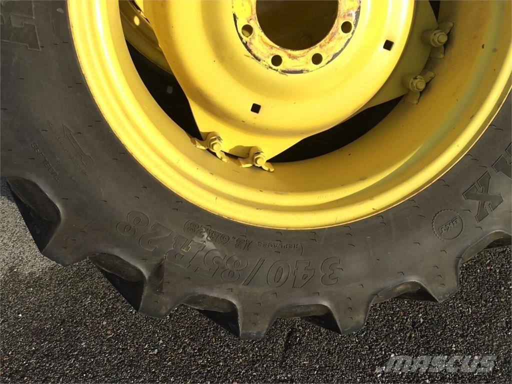  280/85R20 - 340/85R28 Gumiabroncsok, kerekek és felnik