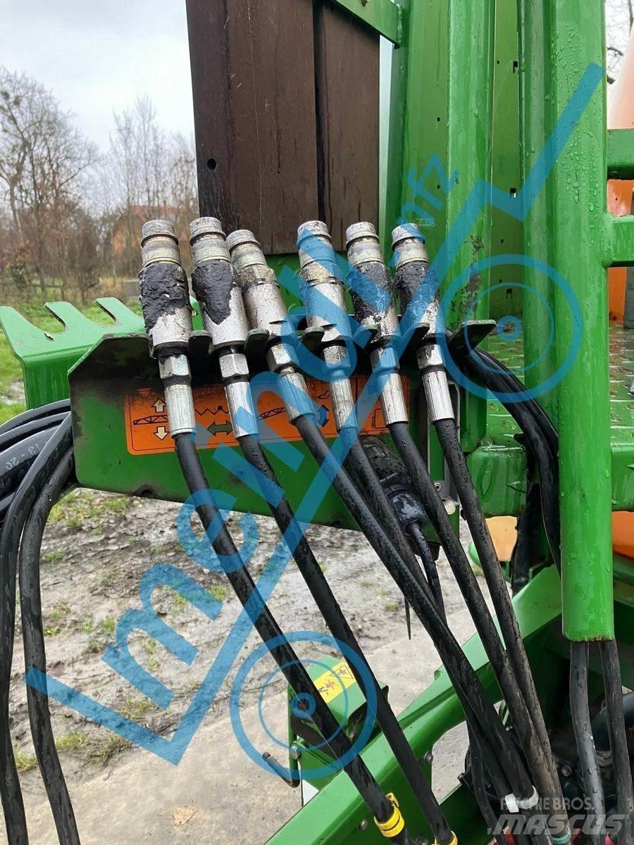 Amazone UX 4200 Vontatott trágyaszórók