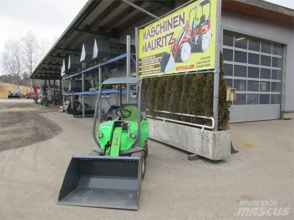 Avant 225 Homlokrakodók és kotrók