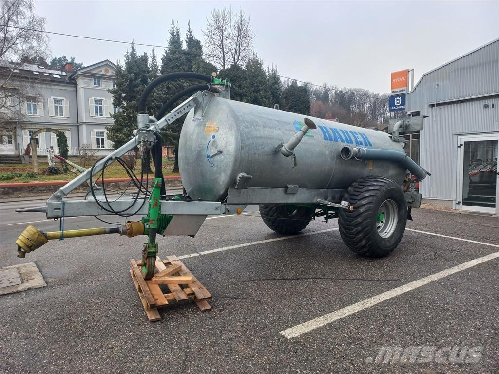 Bauer V 60 Poranyag tartályos