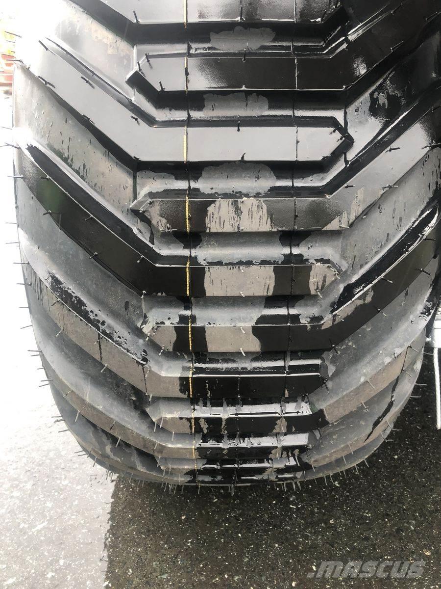 BKT Flotation 558 Gumiabroncsok, kerekek és felnik