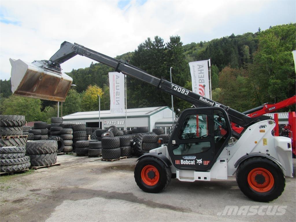 Bobcat 3093 Homlokrakodók és kotrók