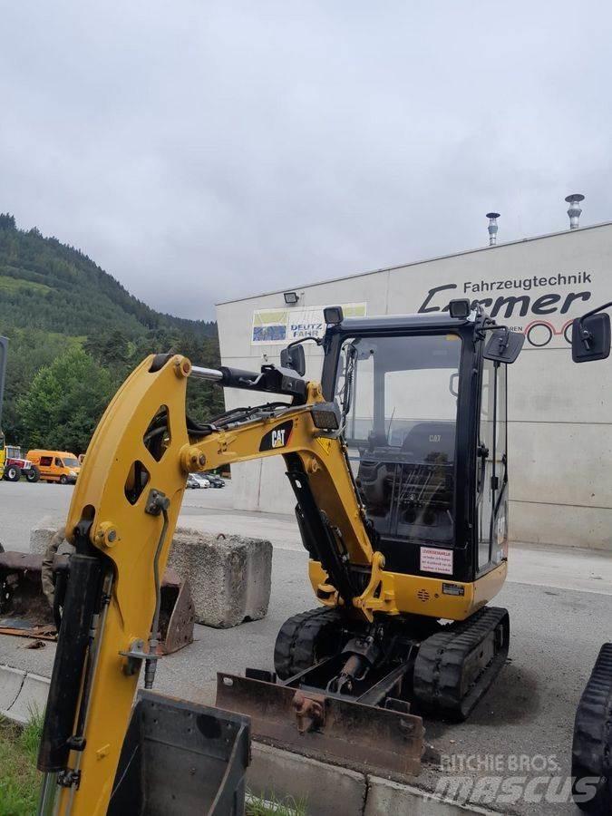 CAT 301.7D Mini kotrók < 7t