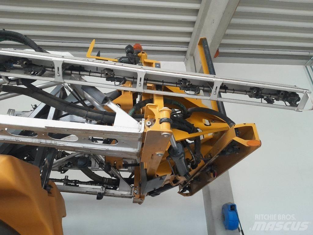 Challenger RG344 Vontatott trágyaszórók