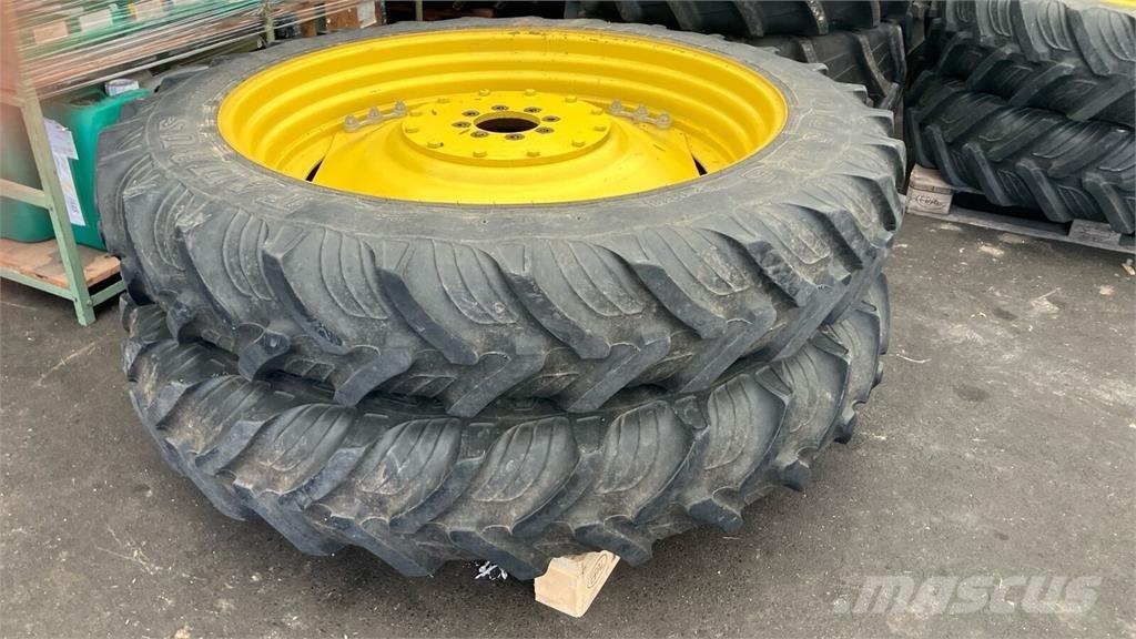 CLAAS ARION 530 Traktorok