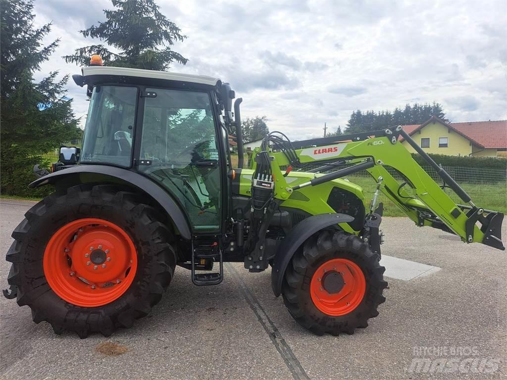 CLAAS Elios 320 Traktorok