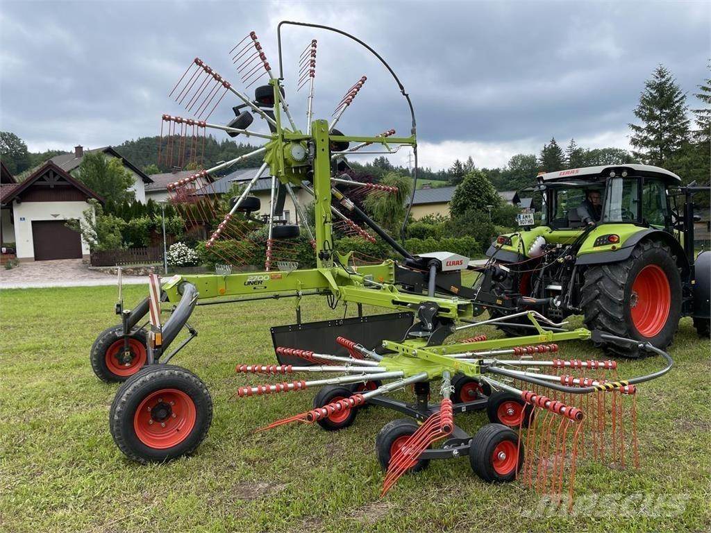 CLAAS Liner 2700 Rendkészítő Kombájnok