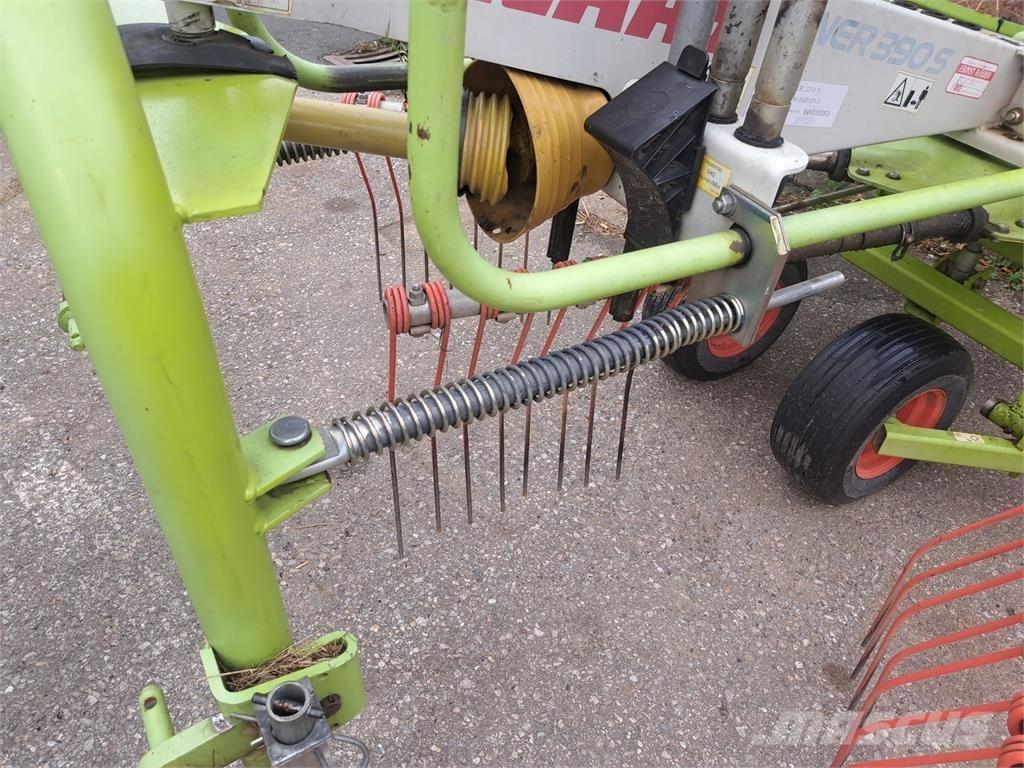 CLAAS Liner 390 Rendkészítő Kombájnok