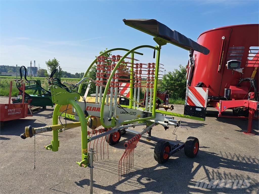 CLAAS Liner 420 Rendkészítő Kombájnok