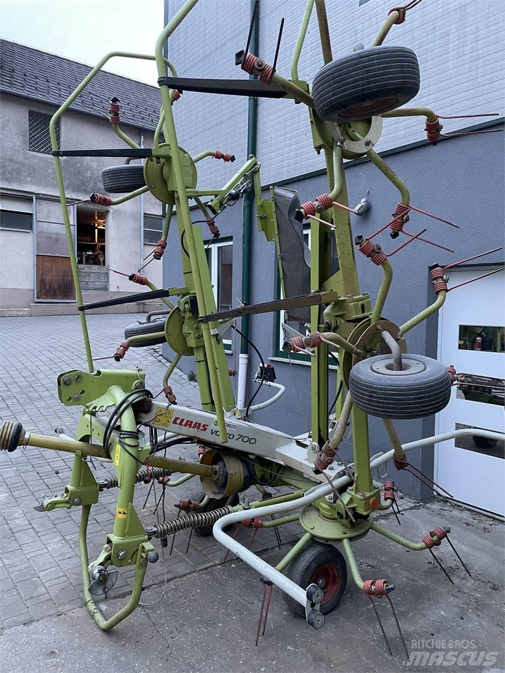 CLAAS VOLTO 700 Rendkészítő