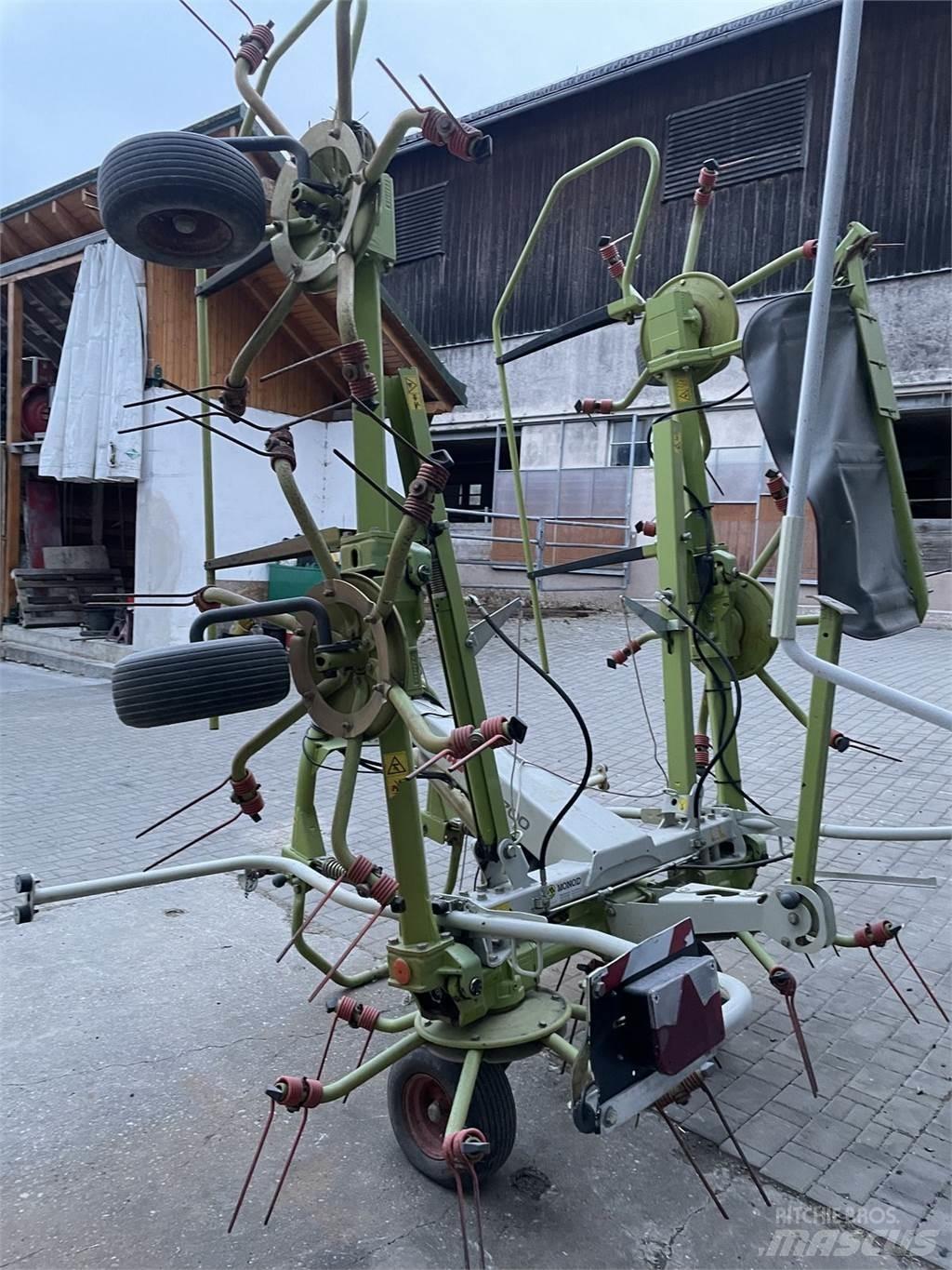 CLAAS VOLTO 700 Rendkészítő