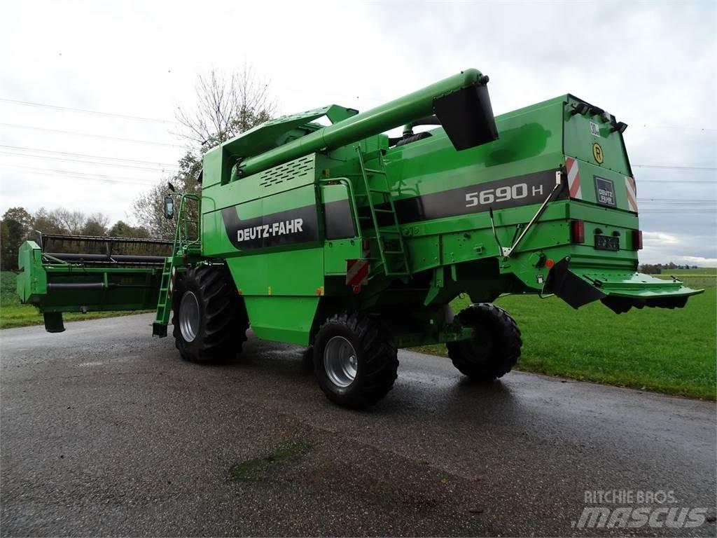 Deutz-Fahr 5690 H Kombájnok