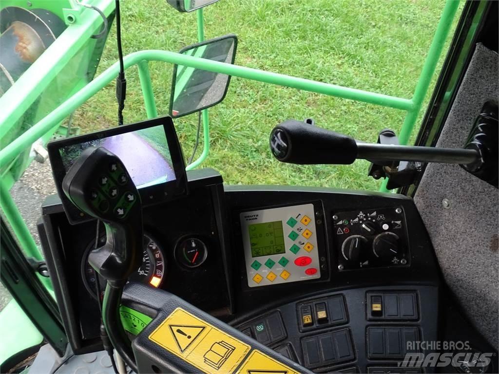Deutz-Fahr 5690 H Kombájnok