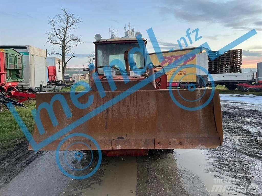  DT 75 Raupe Traktorok