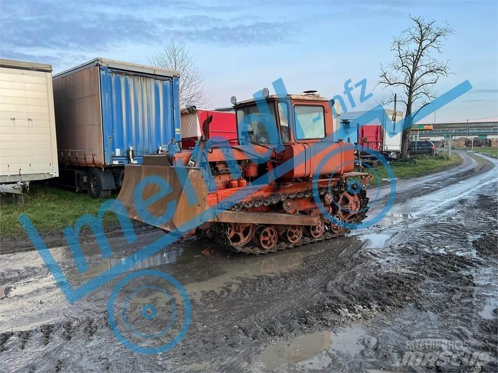  DT 75 Raupe Traktorok