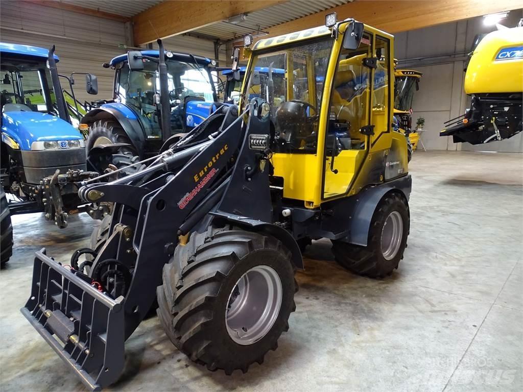 Eurotrac W 13 Homlokrakodók és kotrók